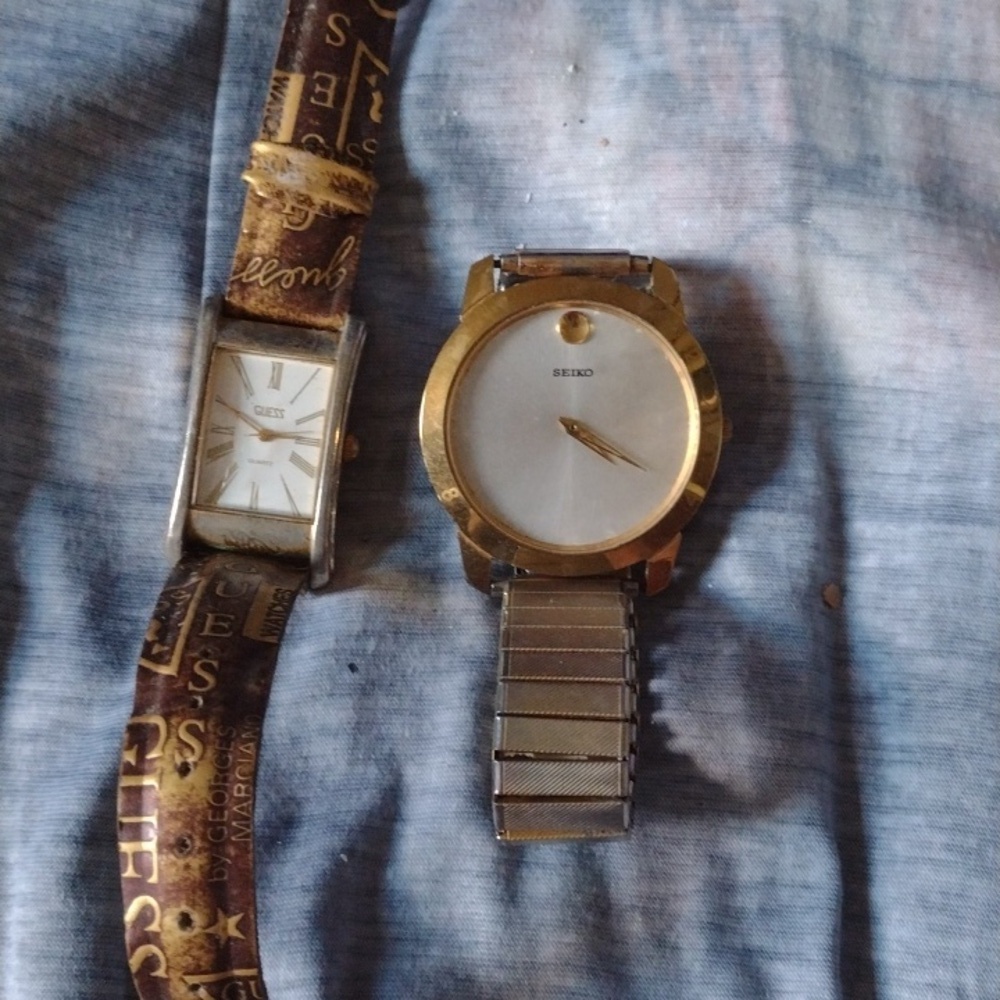 Quess &Seiko Quartz Watches